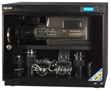 Tủ chống ẩm DHC 080 II - Công Ty CP Công Nghệ & Thương Mại Quốc Tế FAM
